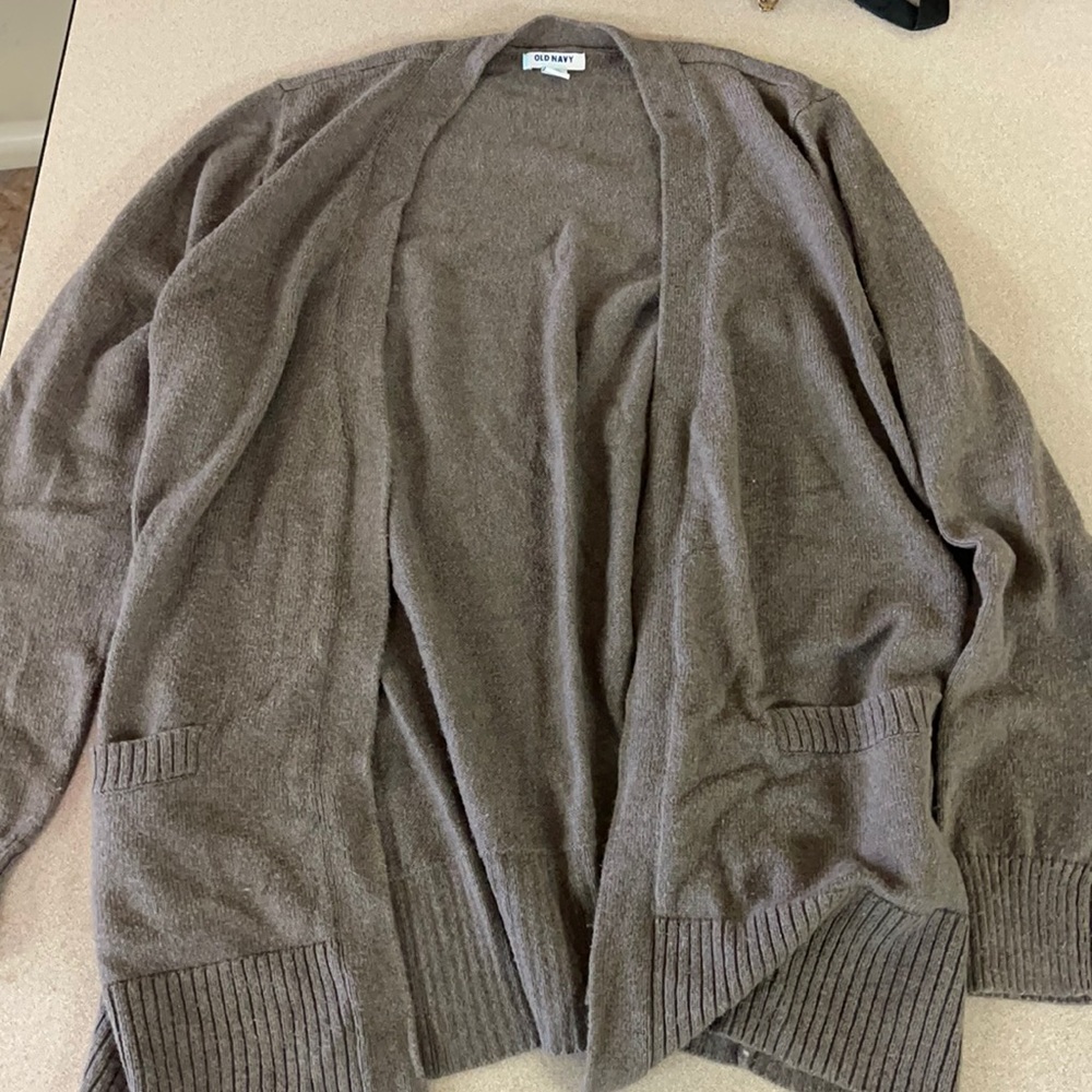 Old navy cardigan